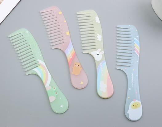 Miniso Colorful Wide Tooth Comb